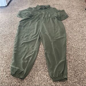 Bloomchic button-down jogger style jumpsuit size 22–24